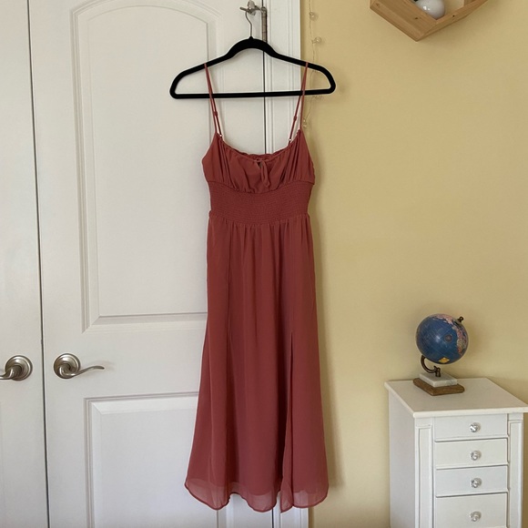 Aritzia Dresses & Skirts - Women's Dusty Rose Spaghetti Strap Midi Dress